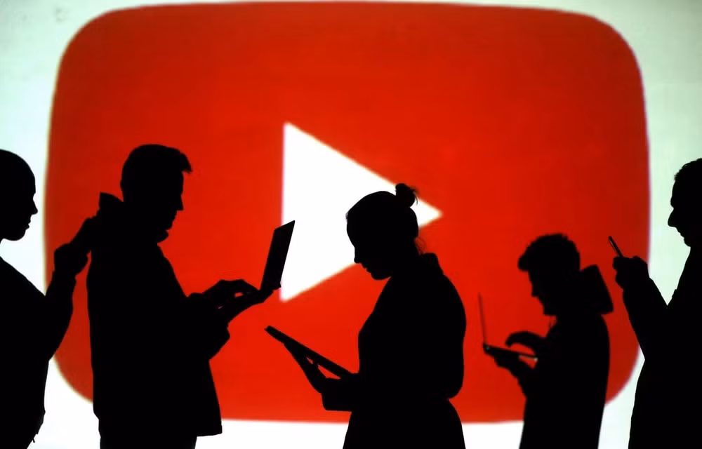 youtube dang thu nghiem tro choi truc tuyen hinh 1