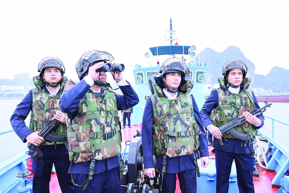 xay dung hai quan viet nam chinh quy hien dai ngang tam the gioi hinh 1