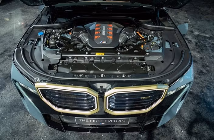 bmw xm suv manh nhat dat nhat trong lich su cua bmw gia du kien 12 ty dong tai viet nam hinh 3