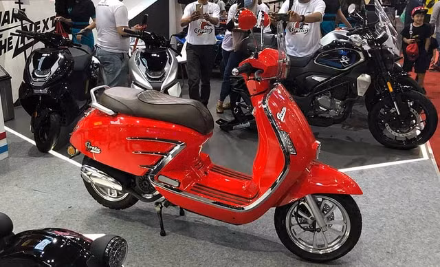 wmoto greta 150 xe tay ga thiet ke co dien giong vespa gia khoang 35 trieu dong hinh 2