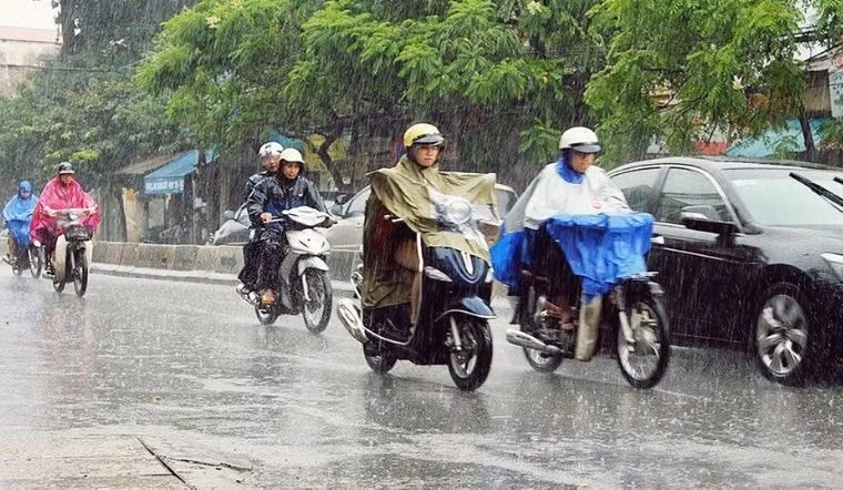 thoi tiet ha noi 25 6 2023 mua to va dong vao chieu toi va toi hinh 1
