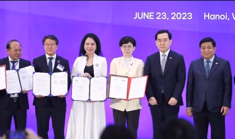 tt group bat tay voi cac doi tac hang dau han quoc phat trien du an lng va hydrogen tai viet nam hinh 1
