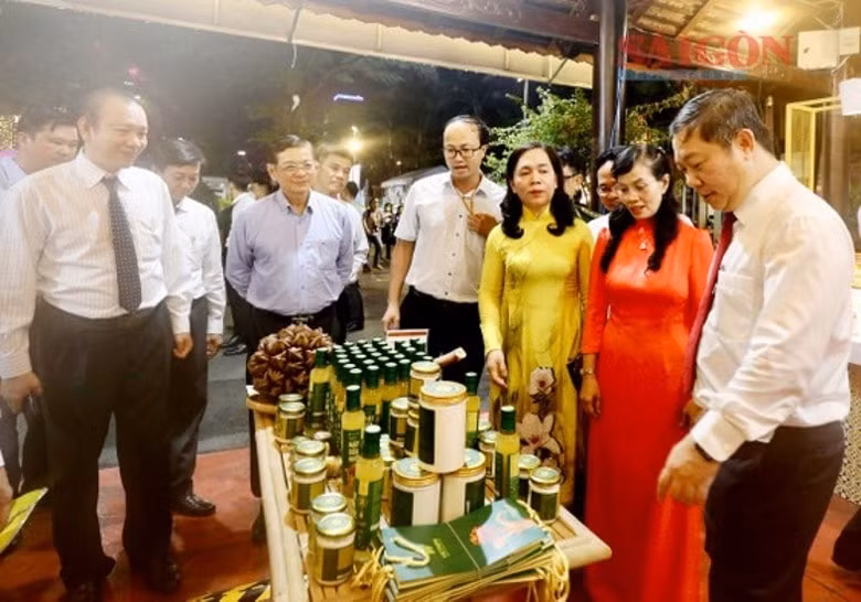 khai mac chuoi ngay hoi 47 nam tp ho chi minh hinh 4