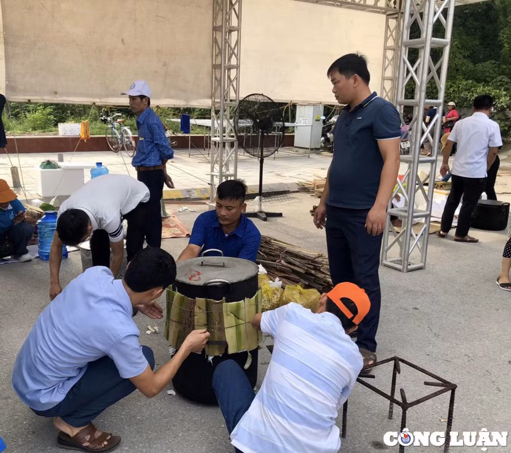 nhung hinh anh dep tai le hoi banh chung banh giay nam 2023 hinh 6