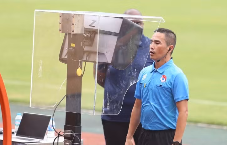 18 trong tai var viet nam dat chuan cua fifa hinh 3