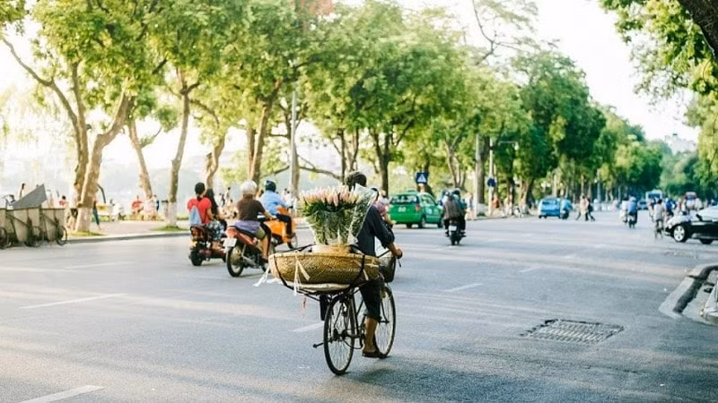 thoi tiet ha noi 21 6 2023 nang nong chieu va toi kha nang co mua dong rai rac hinh 1