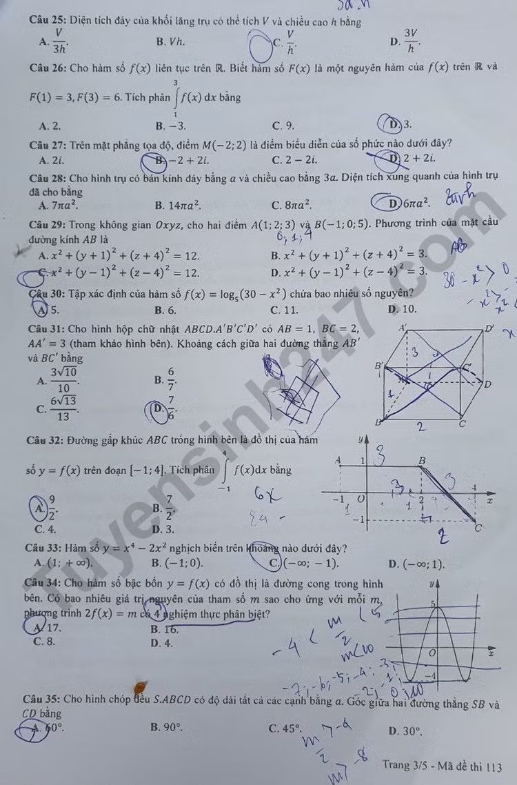 de thi tot nghiep thpt 2023 mon toan ma de 113 hinh 3
