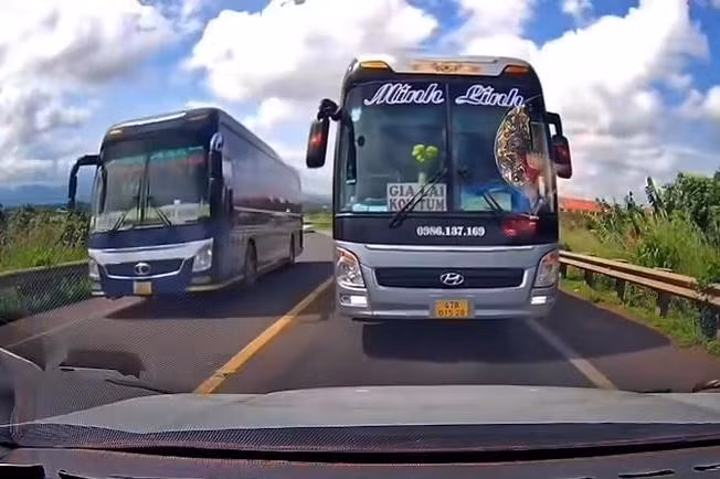 1792370918631-7020462797444541469-7020462797444541469-49961a62b1e8a1b02bd57d4ff8d1e65f.jpg