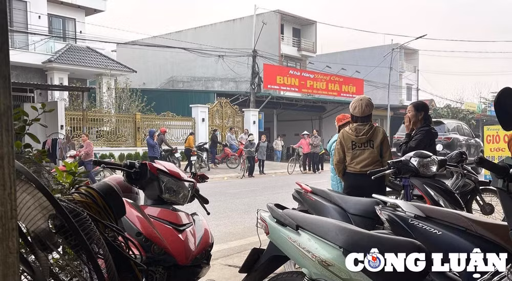 phu tho kip thoi ngan chan nhom nguoi gioi thieu san pham co dau hieu lua dao hinh 2
