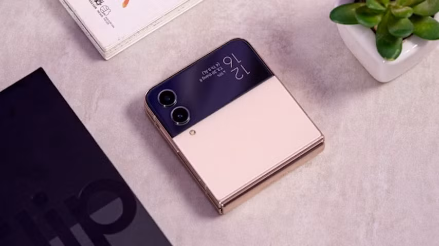 top 5 chiec smartphone mau hong phu hop tang phai dep ngay 8 3 hinh 8