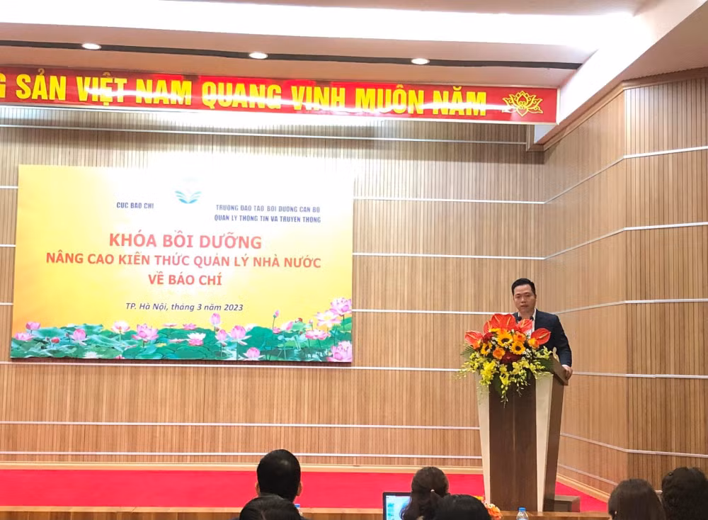 khai giang khoa boi duong nang cao kien thuc quan ly nha nuoc ve bao chi hinh 2