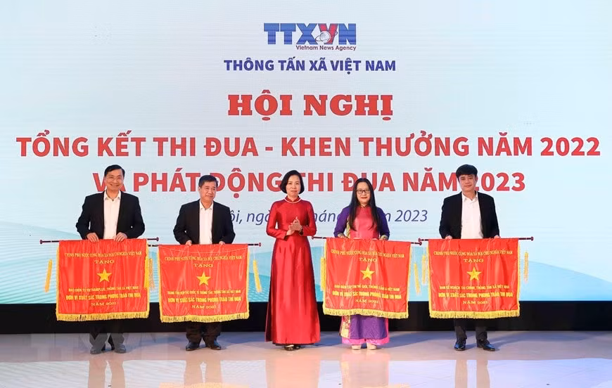 ttxvn phat huy vai tro vi the cua co quan thong tan chu luc da phuong tien quoc gia hinh 2
