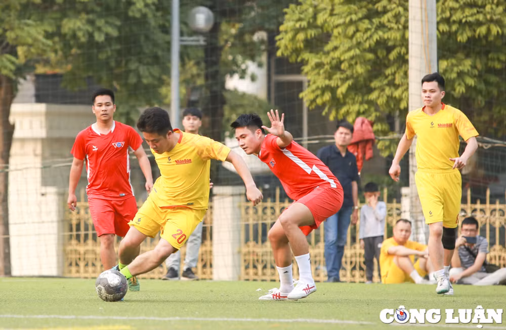 doi bong ttxvn som gianh ve vao ban ket giai bong da cup nha bao va cong luan lan thu ii 2023 hinh 10