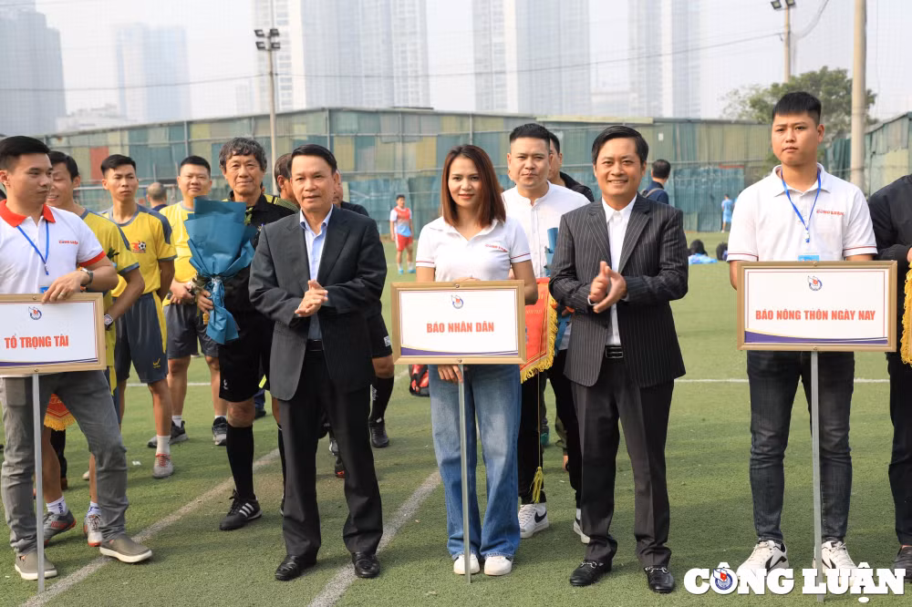 tung bung khai mac giai bong da cup bao nha bao va cong luan lan ii chao mung hoi bao toan quoc 2023 hinh 6