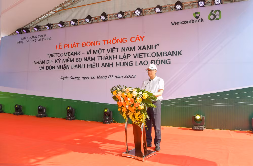 vietcombank phat dong chuong trinh trong 60 nghin cay xanh hinh 1