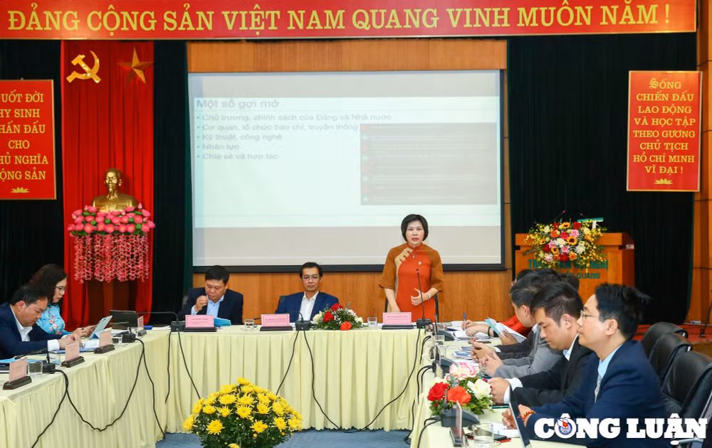 chatgpt voi hoat dong bao chi truyen thong can su dung mot cach co can nhac hinh 8