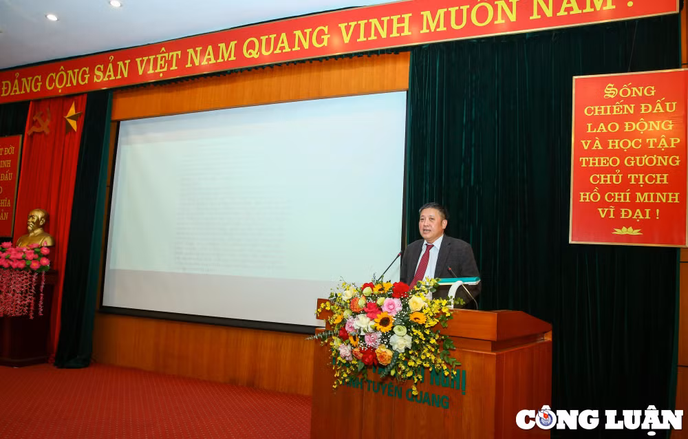 chatgpt voi hoat dong bao chi truyen thong can su dung mot cach co can nhac hinh 3