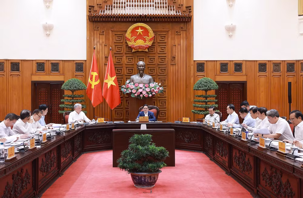 Thủ tướng chủ trì cuộc họp về tháo gỡ, khó khăn vướng mắc cho các dự án tồn đọng, kéo dài- Ảnh 1.