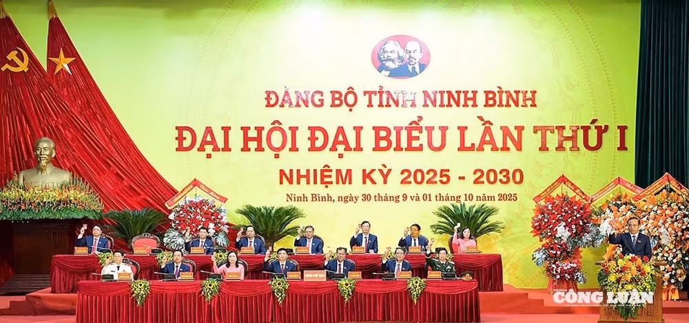 bế mạc 2