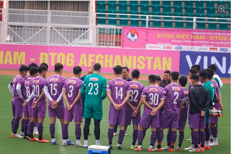 hlv park hang seo nguyen quang hai co the ra san o tran gap afghanistan hinh 4