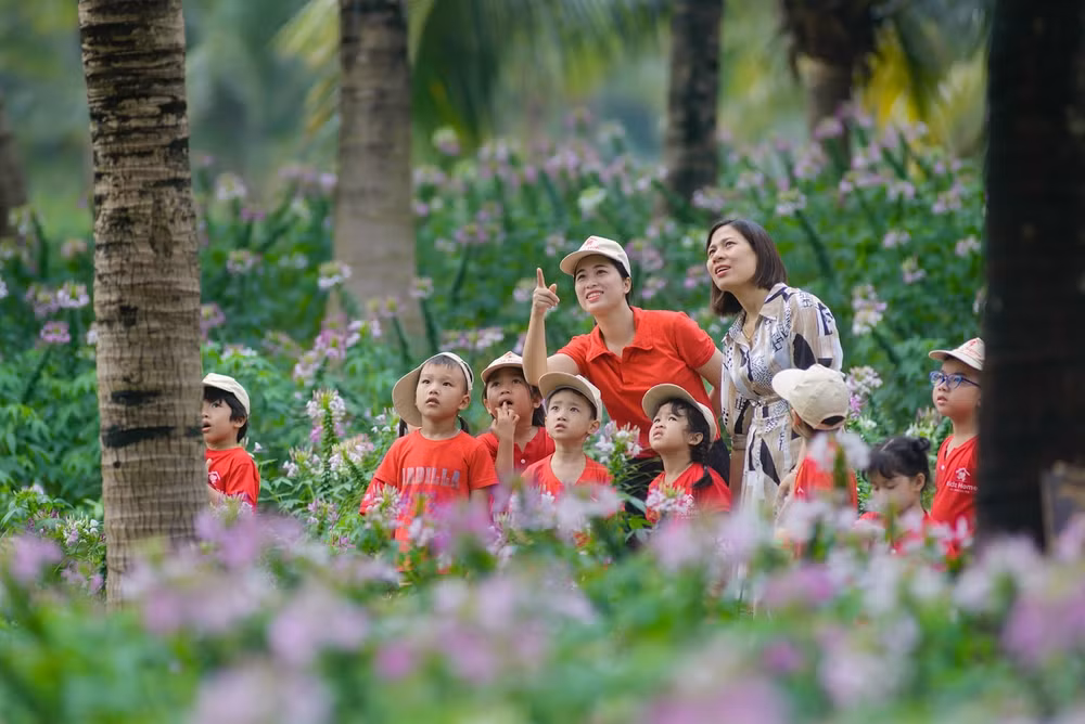 tre em pho thi vui tet thieu nhi trong do thi trieu cay xanh hinh 8