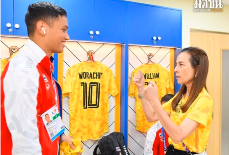 ngoi sao u23 thai lan nhan tin soc truoc tran doi dau u23 viet nam hinh 3