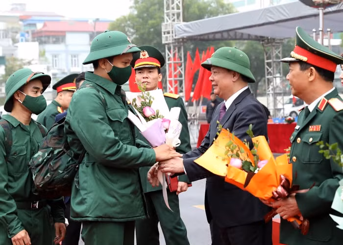 lanh dao tp ha noi dong vien tan binh len duong nhap ngu hinh 2