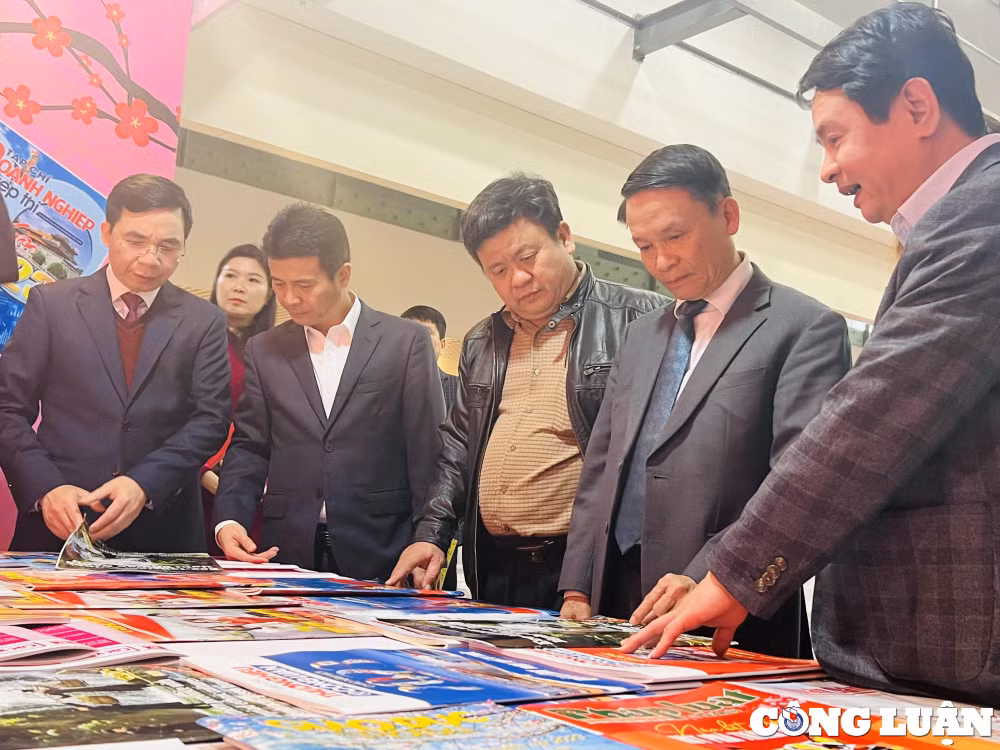vinh phuc khai mac hoi bao xuan va trien lam vinh phuc 60 nam hanh trinh khat vong hinh 5