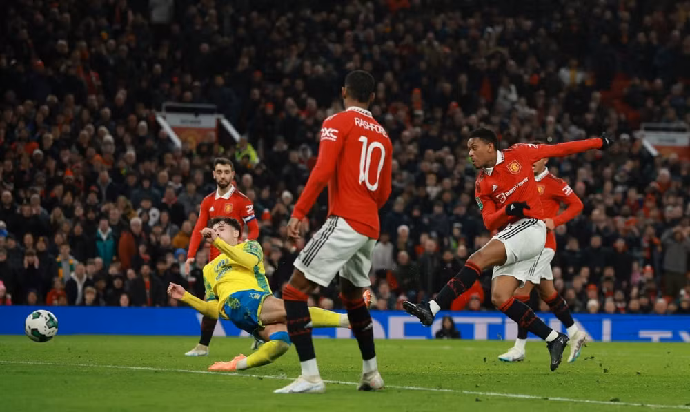 man united vao chung ket cup lien doan anh hinh 3