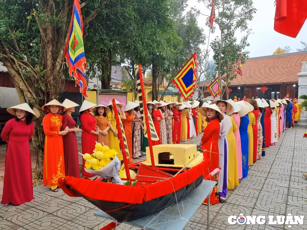 khoi phuc le hoi cau ngu cua ngu dan vung bien lang cam lam hinh 2