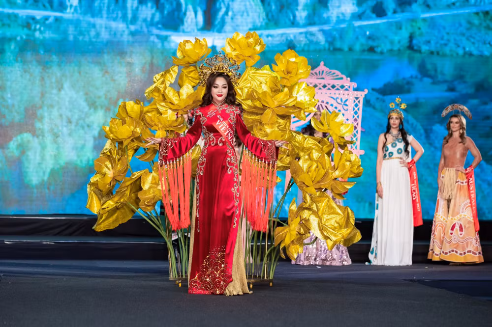 hoang thanh nga doat giai a hau 1 mrs universe 2022 tai sofia hinh 8