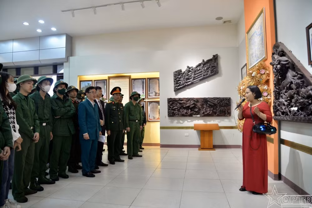 thanh nien mo coi cha me tinh nguyen viet don nhap ngu hinh 1