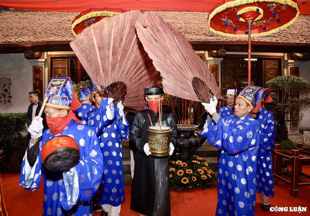 doc dao le hoi truyen thong tai den voi phuc hinh 6