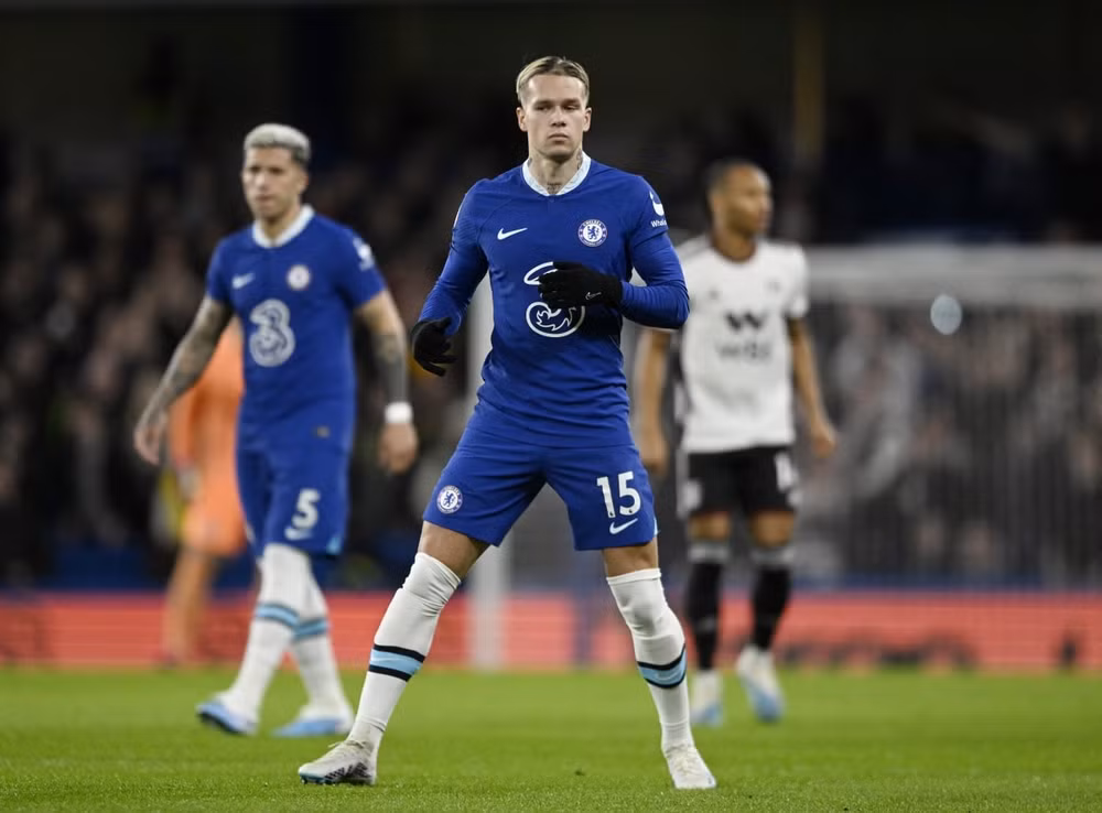chelsea bi cam hoa trong ngay ra mat cau thu dat gia nhat ngoai hang anh hinh 4