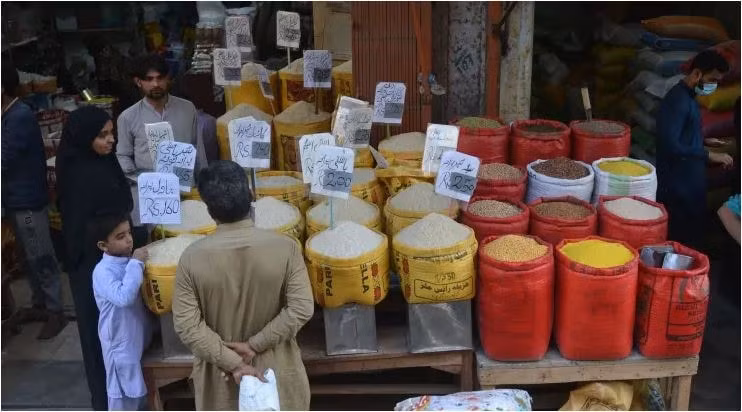 kinh te pakistan roi vao the ngan can treo soi toc hinh 2