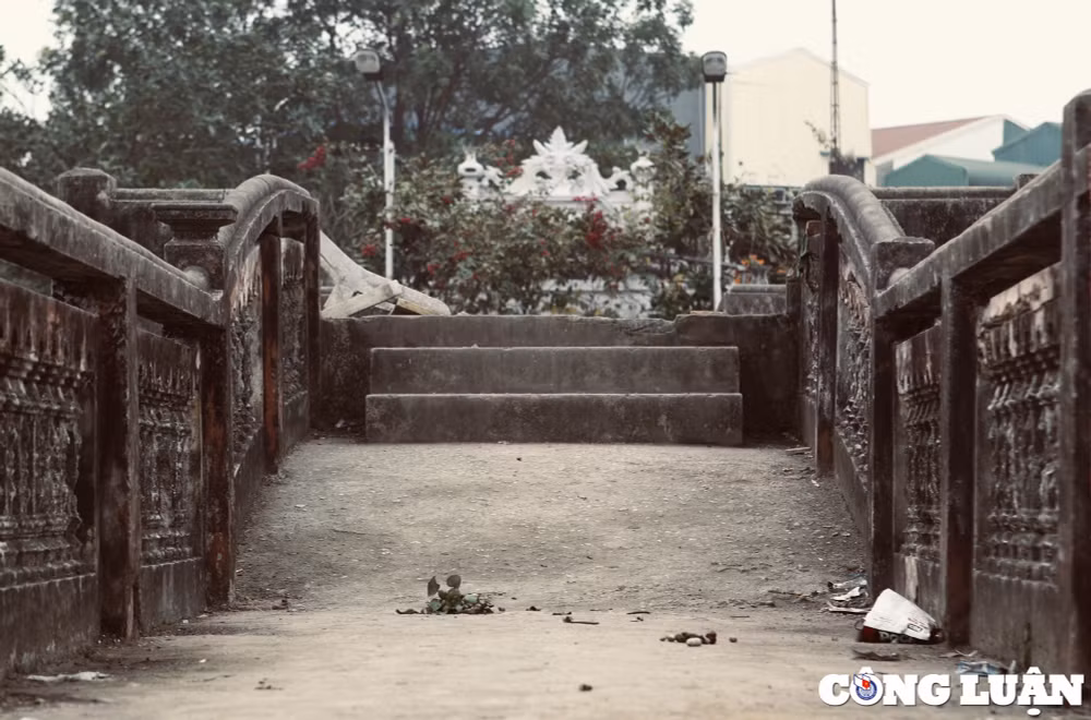 kham pha kien truc cay cau khum co hinh thuyen nan up nguoc tai ha noi hinh 7