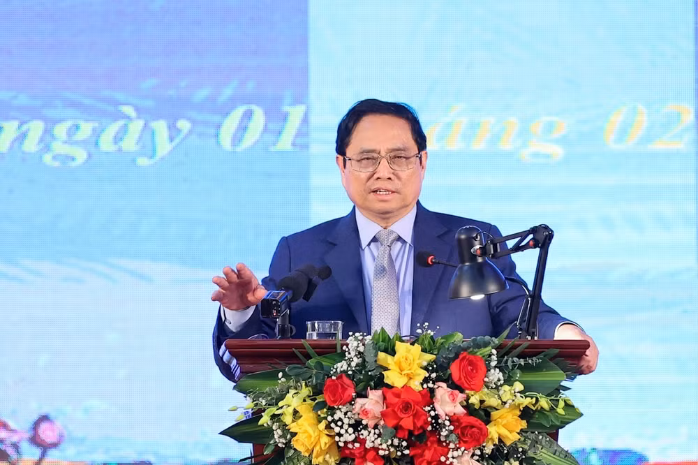 thu tuong pham minh chinh giai quyet van de nha o de cong nhan an cu lac nghiep hinh 3