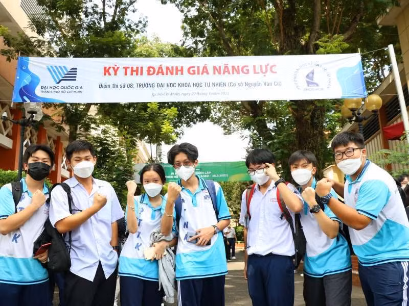 dai hoc quoc gia tp ho chi minh mo cong dang ky du thi danh gia nang luc hinh 1
