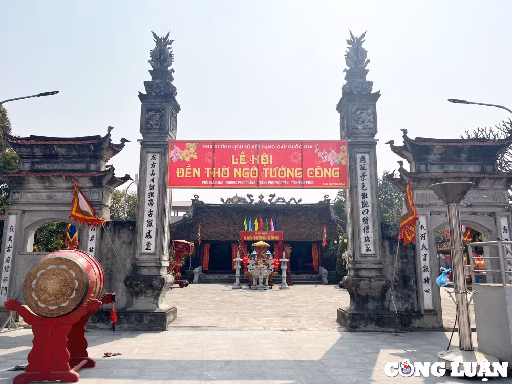 vinh phuc to chuc le hoi den tho ngo tuong cong hinh 1