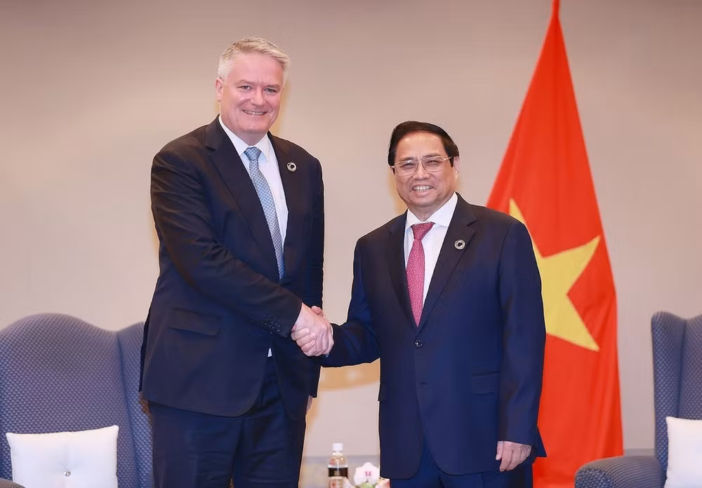 thu tuong pham minh chinh hoi kien tong thong lien bang comoros tiep tong giam doc imf va tong thu ky oecd hinh 4