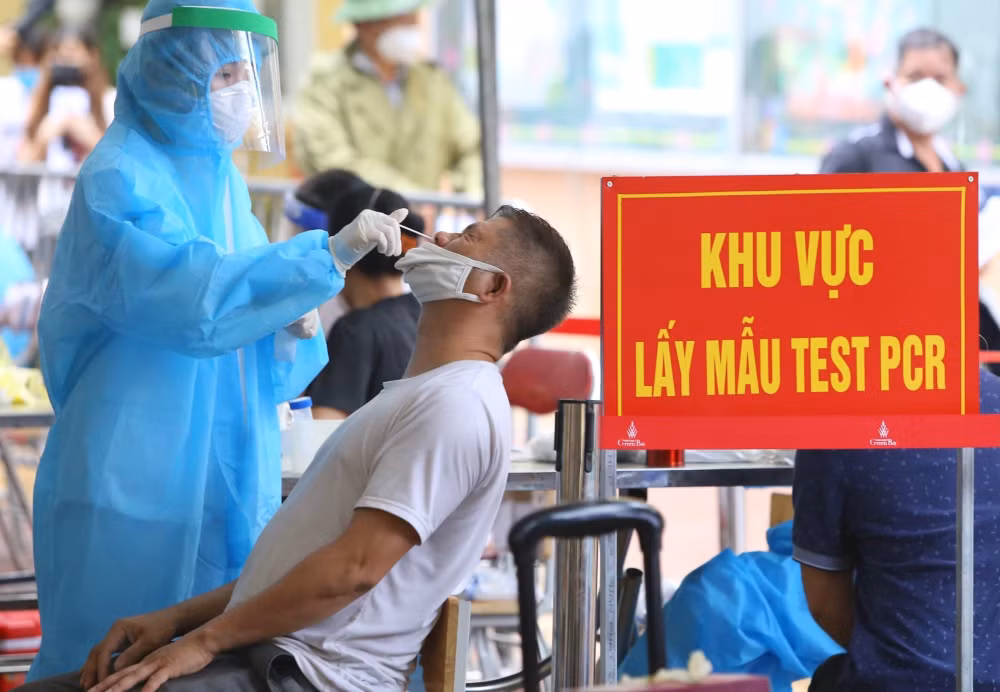 thu tuong chinh phu yeu cau xem xet cong bo het dich covid 19 hinh 1