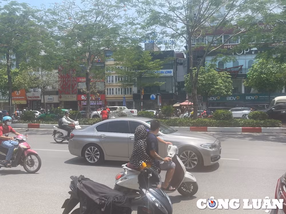 don con o ha noi phu huynh khong doi mu bao hiem lang lach gio tan tam hinh 3