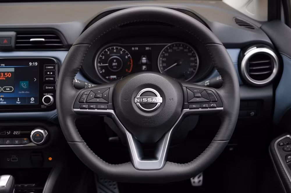 nissan almera ra mat ban nang cap tai thai lan gia tu 375 trieu dong hinh 6