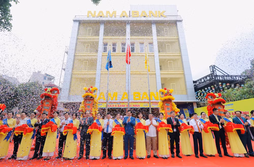 nam a bank hoan thanh chien luoc mo rong mang luoi nam 2023 nang tong so don vi kinh doanh len gan 250 diem hinh 1