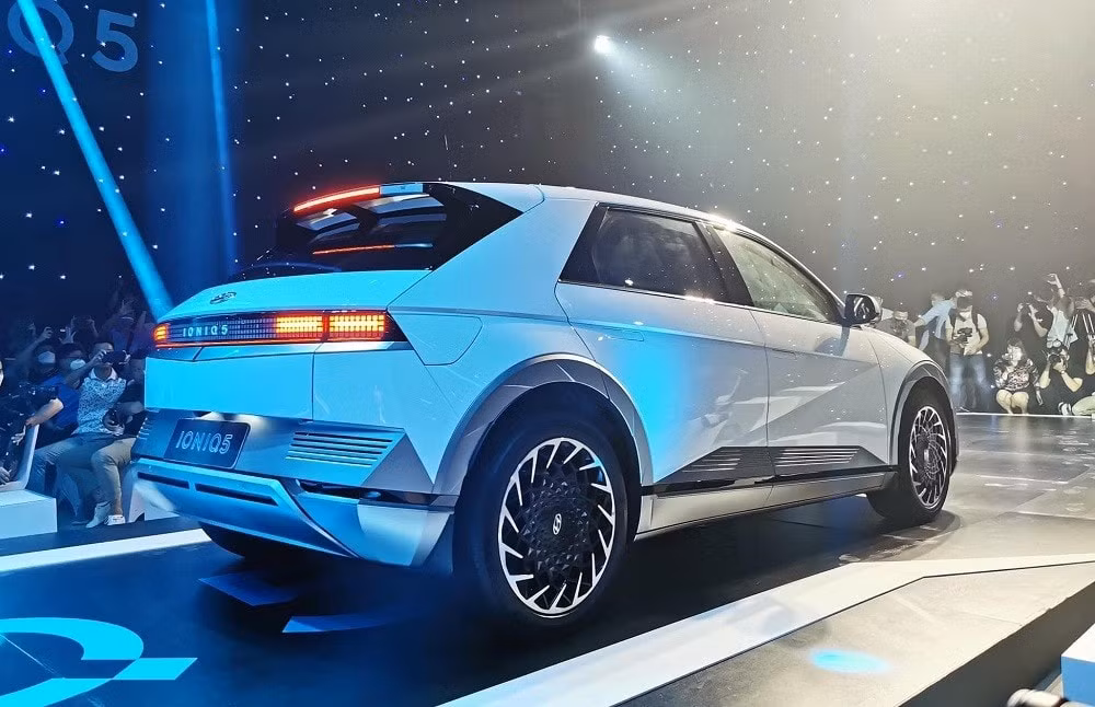 hyundai ioniq 5 lap rap tai viet nam da hoan thien gia du kien cao hon vinfast vf8 hinh 3