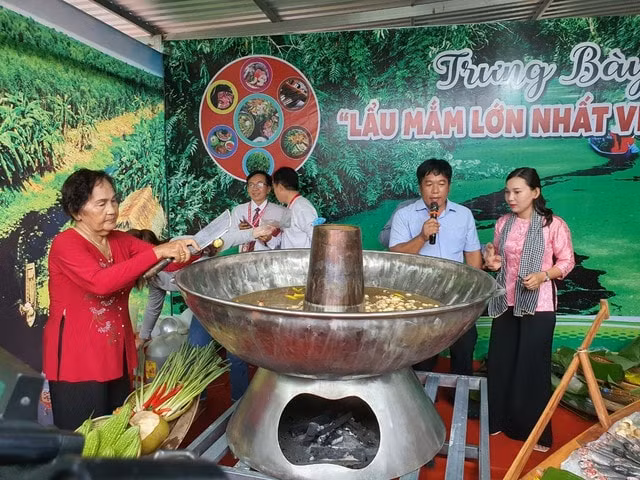 ca mau khong to chuc le hoi khinh khi cau do thoi tiet khong dam bao hinh 3