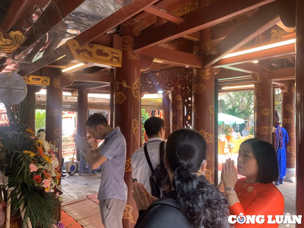 dac sac nghi le tai hien hoi the trung hieu den dong co tay ho hinh 5