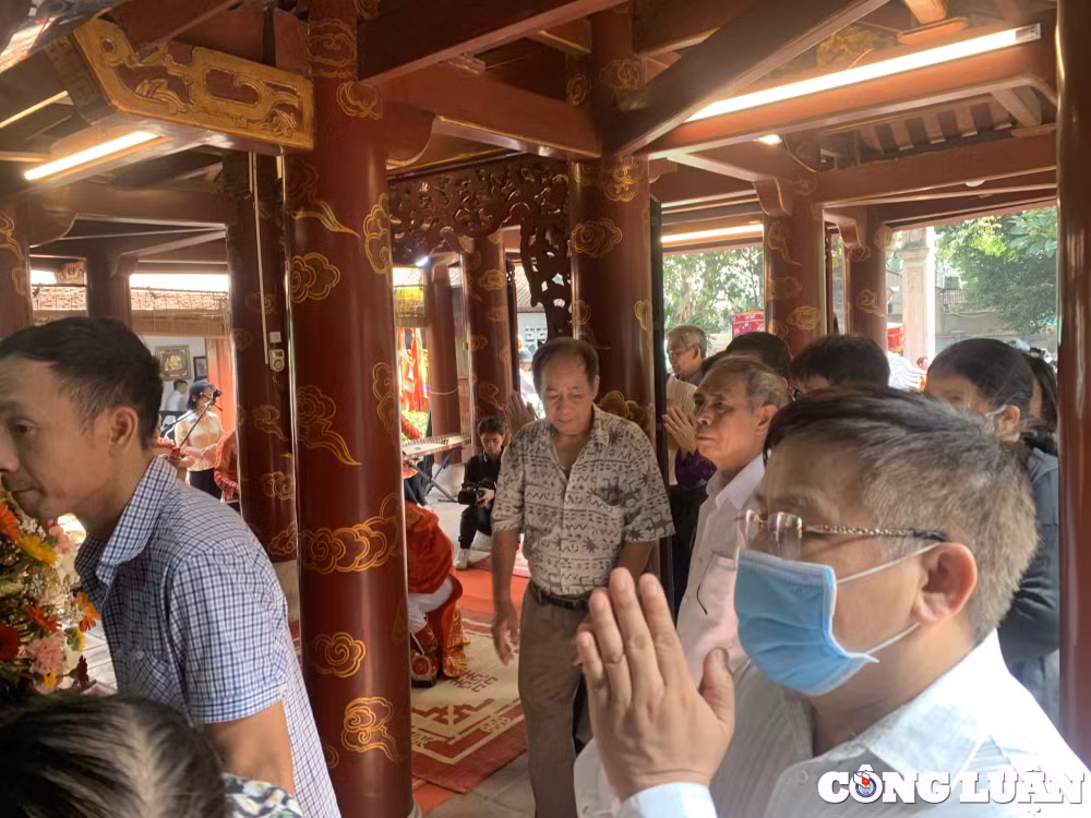 dac sac nghi le tai hien hoi the trung hieu den dong co tay ho hinh 6