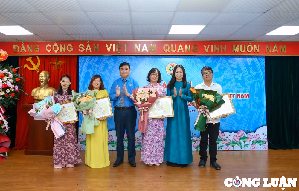 ong le tran nguyen huy duoc bau lam chu tich cong doan co quan trung uong hoi nha bao viet nam nhiem ky 2023 2028 hinh 13