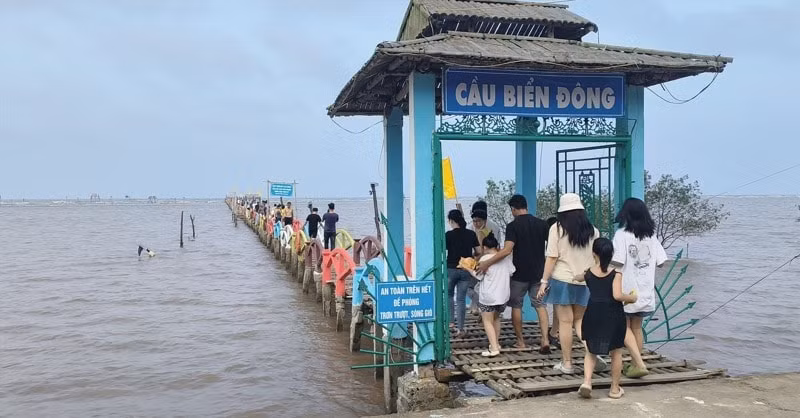 khai mac tuan du lich bien va khinh khi cau thai binh 2023 hinh 4